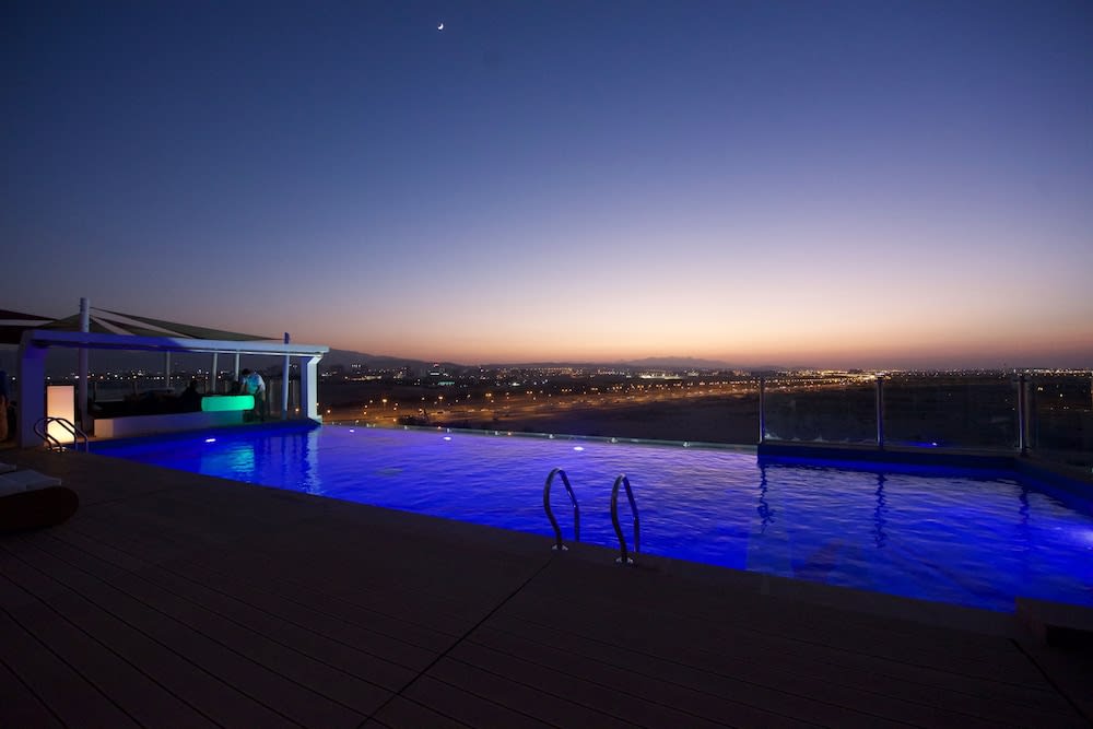 Carnelian Muscat - Airport Hotel 1