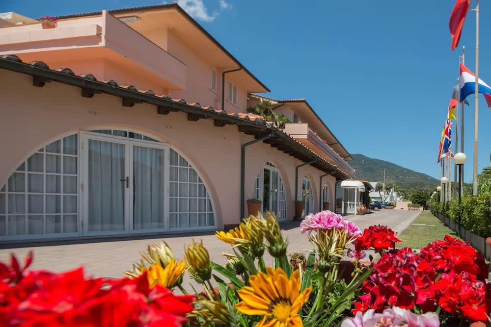 Hotel Riva del Sole 1