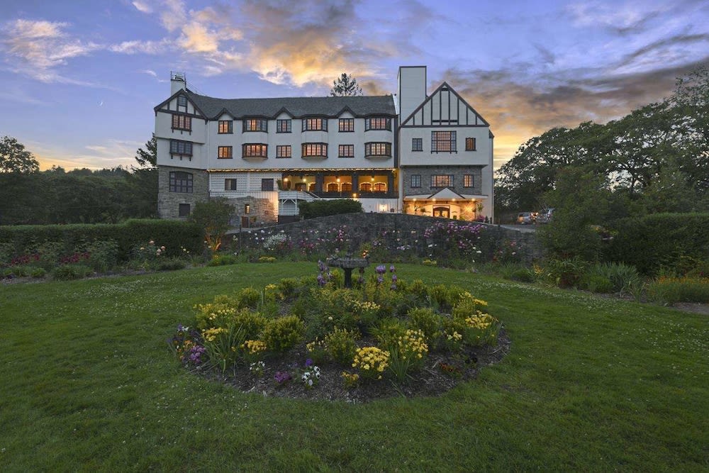 Benbow Historic Inn 1
