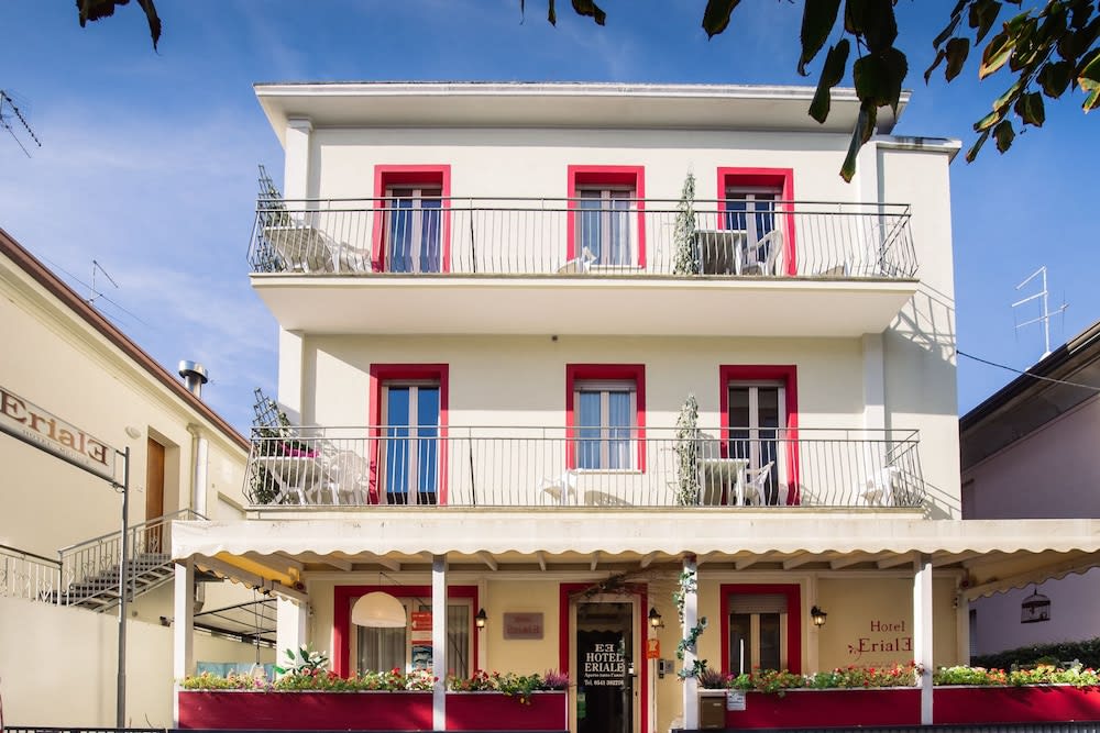 Hotel Eriale Nuova Gestione 1