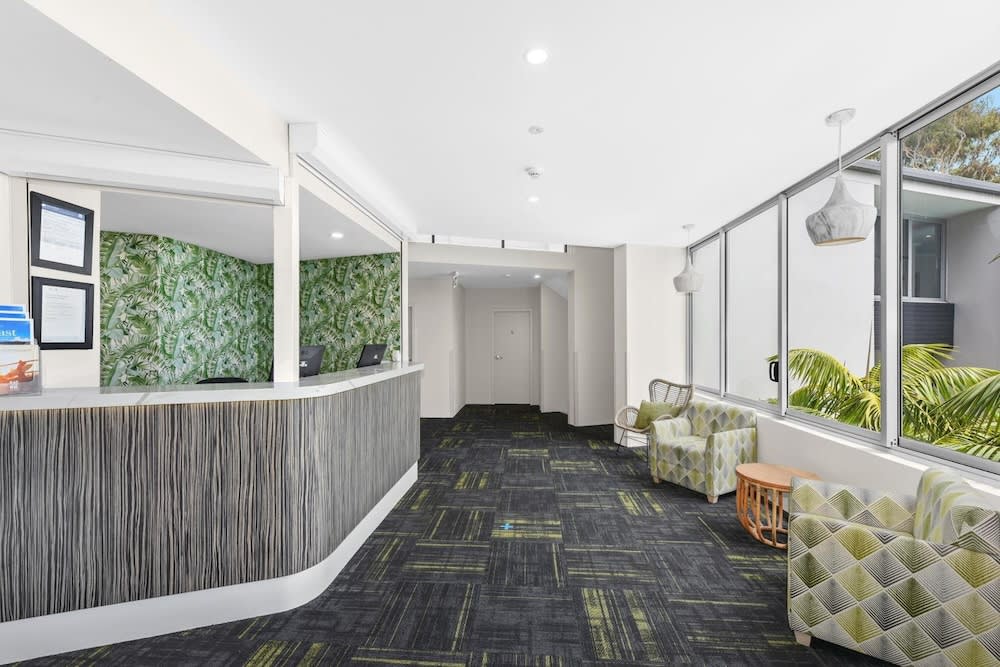 Palm Court Motor Inn 2