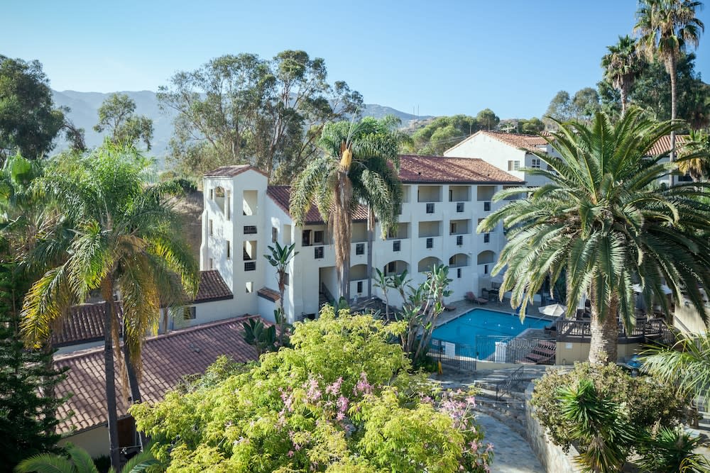 Catalina Canyon Inn 1