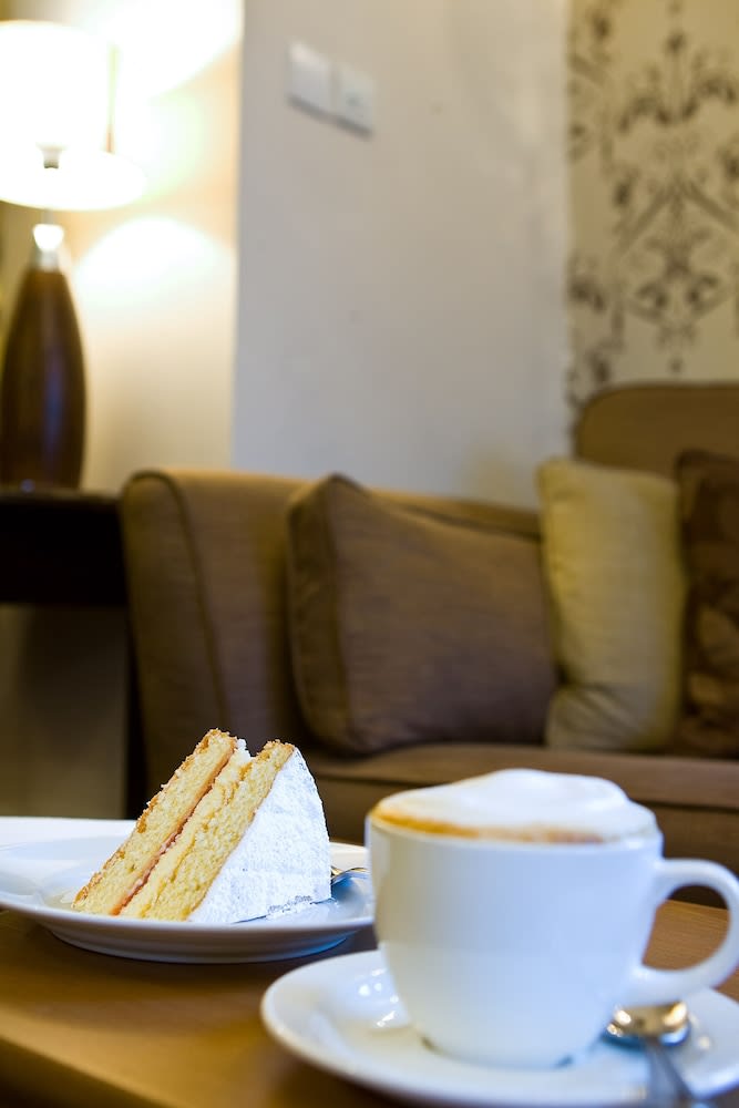 The Hideaway At Windermere (Adults only) 4