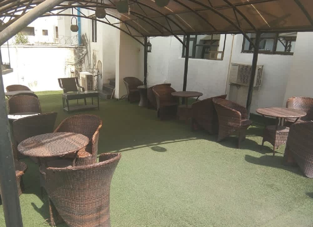 Jat Suites 2