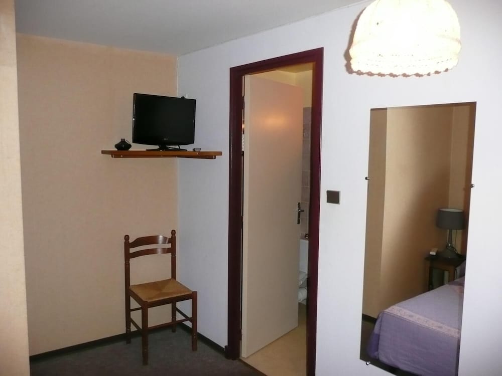 Hôtel Restaurant du Pont Vieux 5