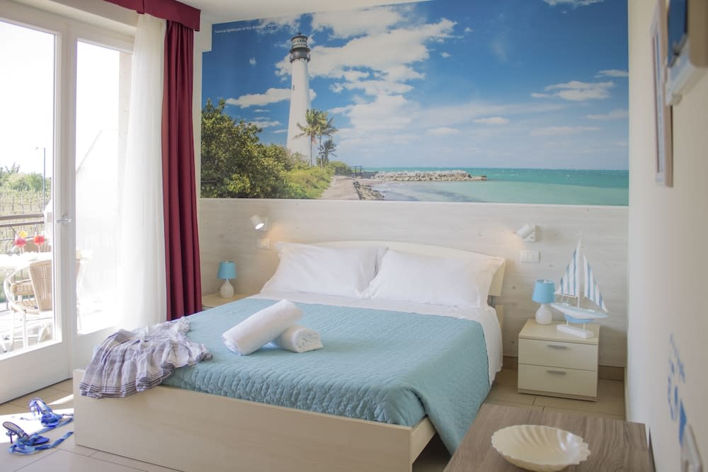 The Lighthouse Rooms 1