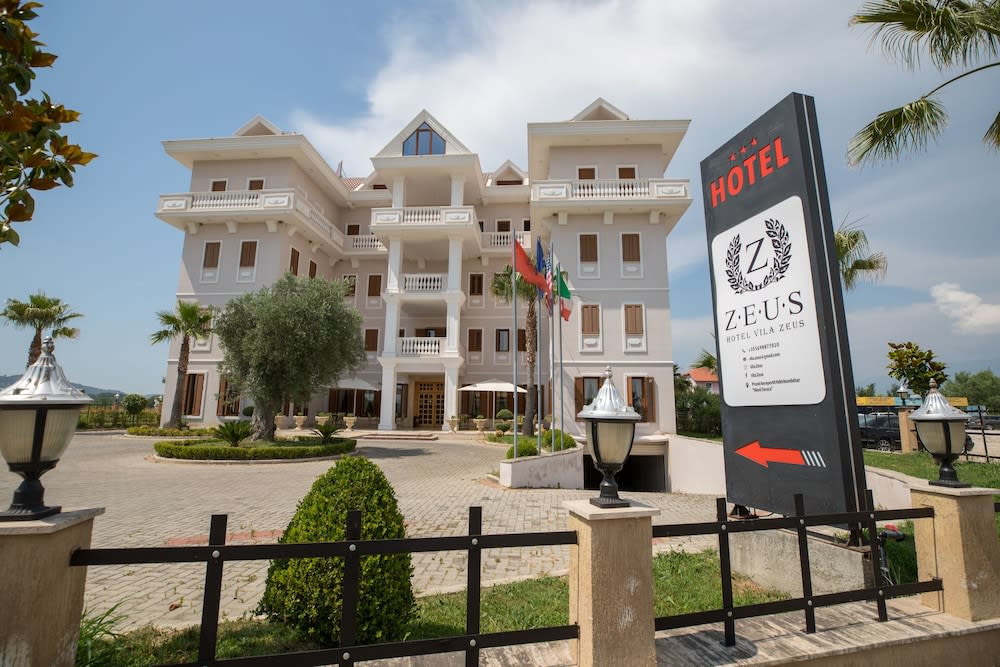 Hotel Vila Zeus 1
