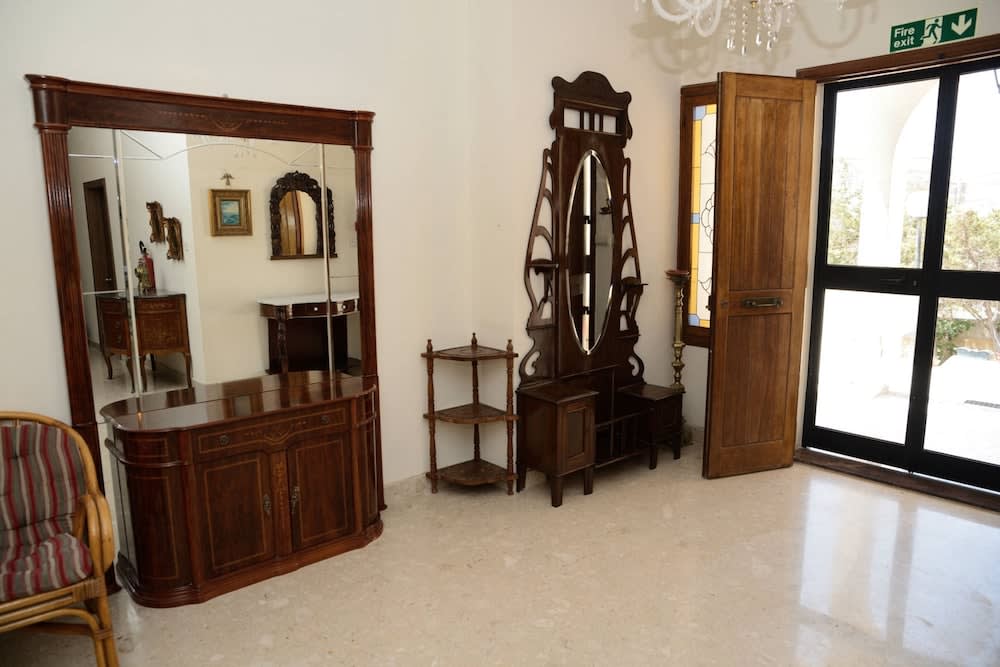 Whitestar Guesthouse 2
