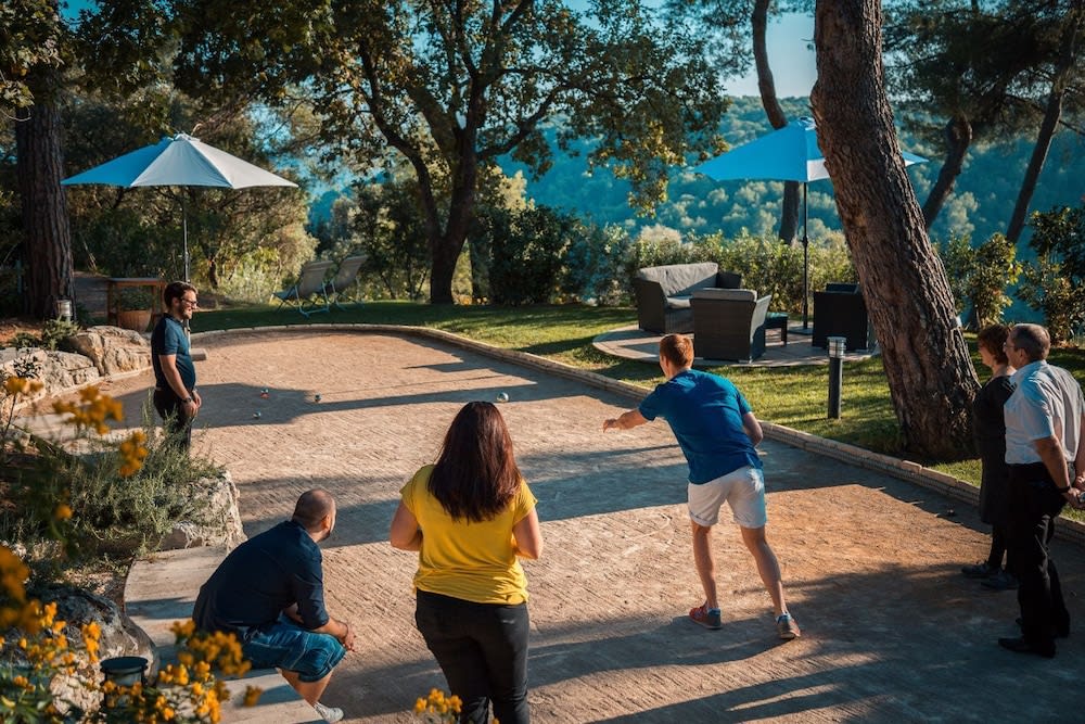 Hotel****Spa & Restaurant Cantemerle 1