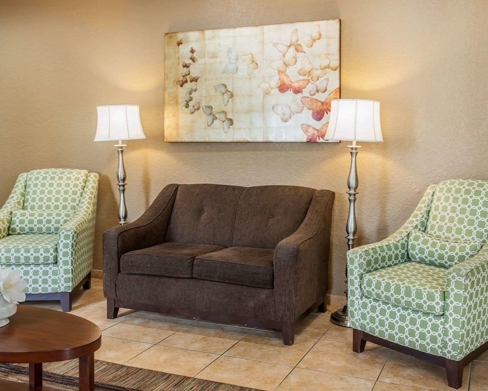 Quality Inn Huntingburg - Jasper 2