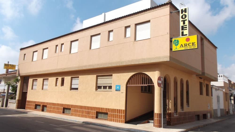 Hotel Arce 1
