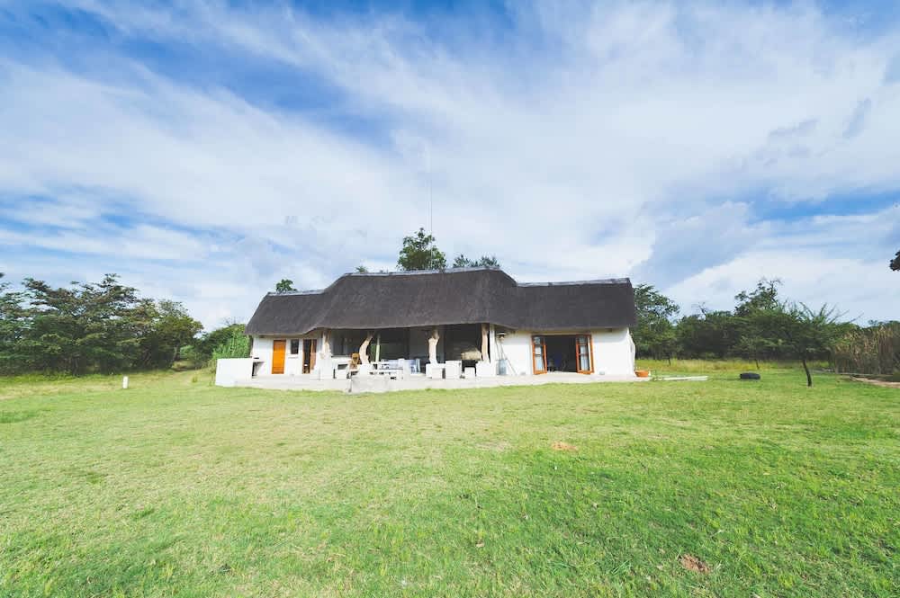 Deruxa Cottages 1