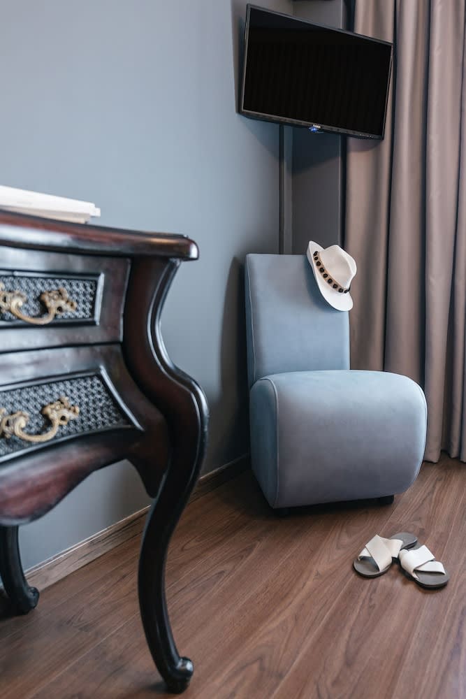 Ladadika Design, Philian Hotels and Resorts 4