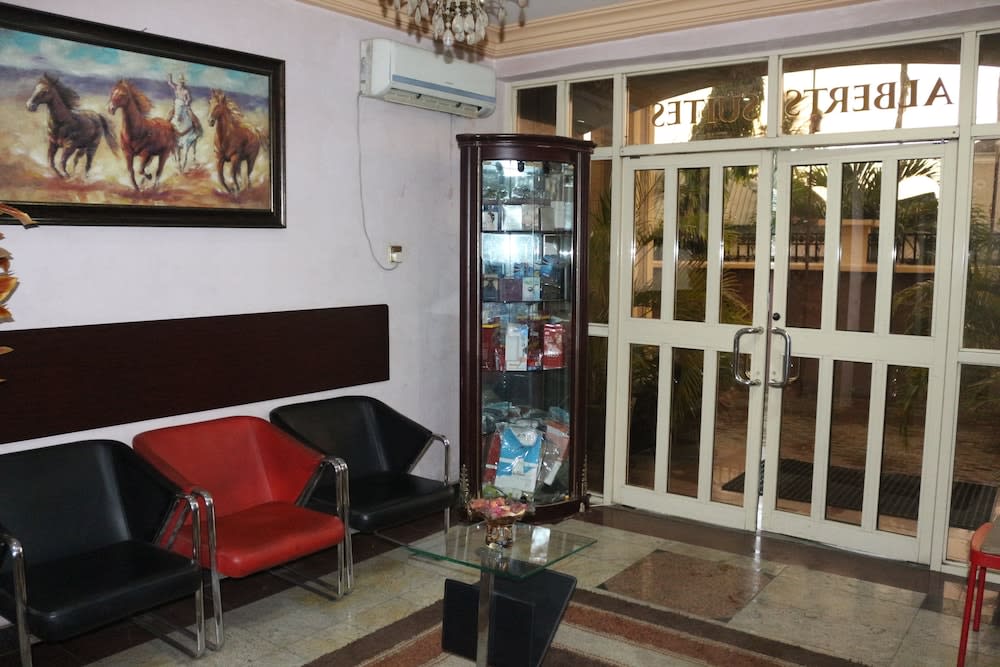 Albert Suites 2