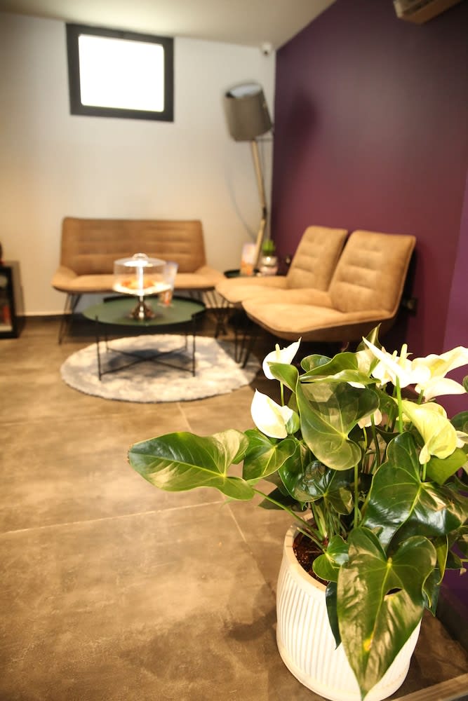 Kalvin Boutique Hotel by Levinsky Market Tel-Aviv 2