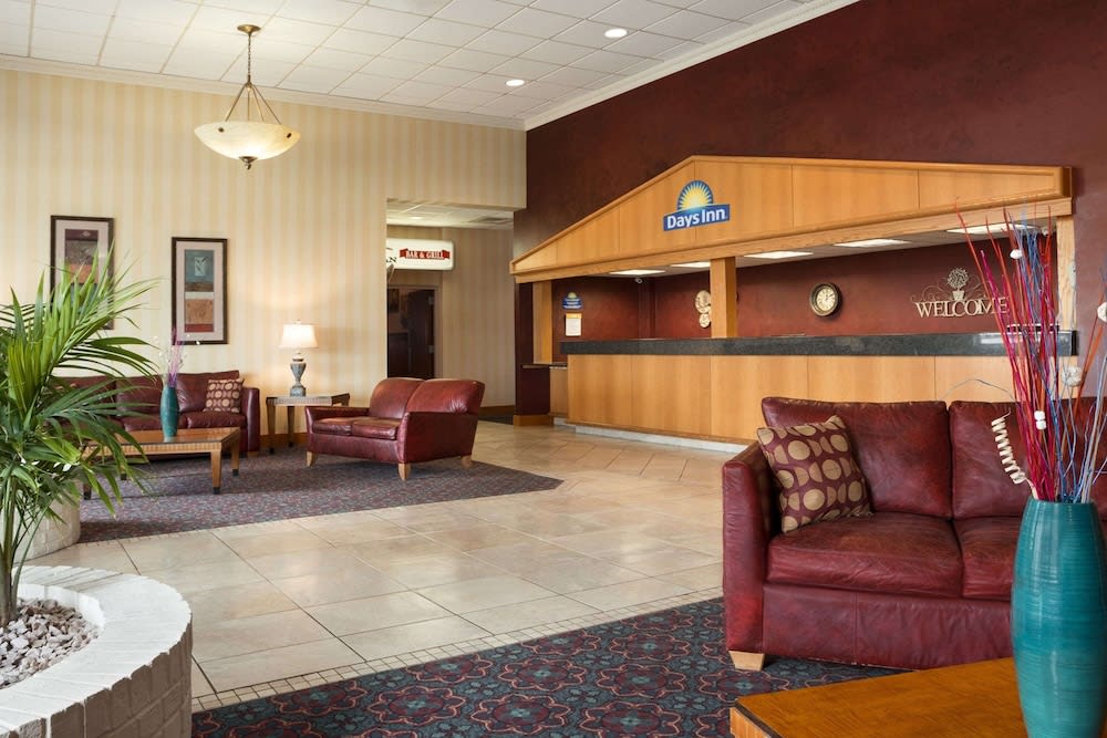 Days Inn by Wyndham Rock Falls 1