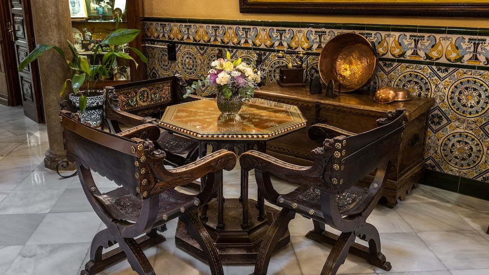 Hotel Reina Cristina 4