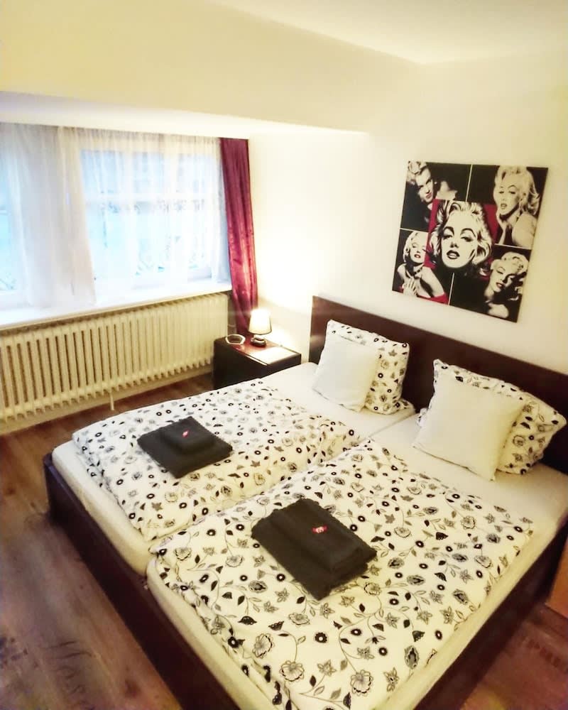 Pension Zum Burggrafen 2