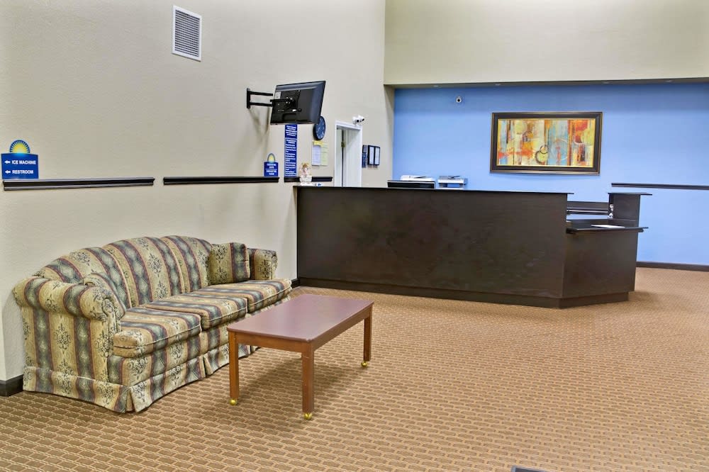 Days Inn by Wyndham Lawrenceville 2