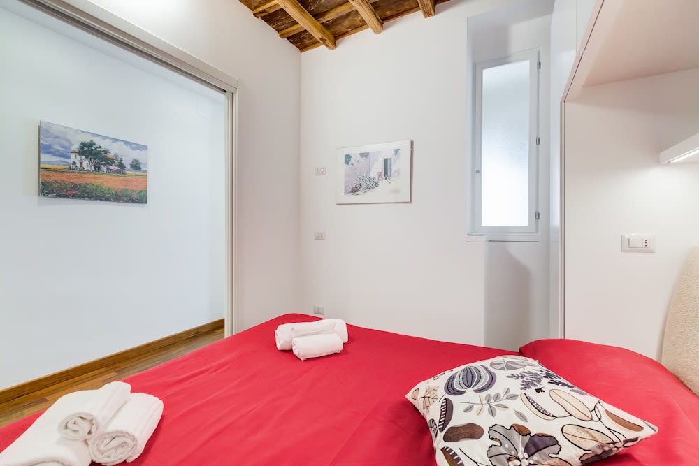 Piazza Navona-Coronari House 4