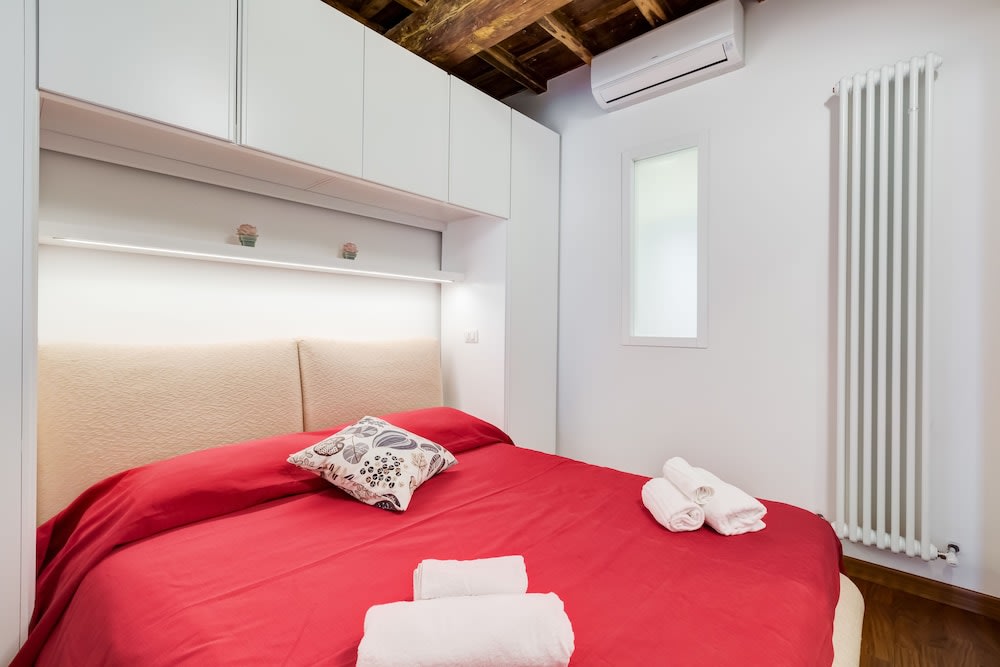 Piazza Navona-Coronari House 3