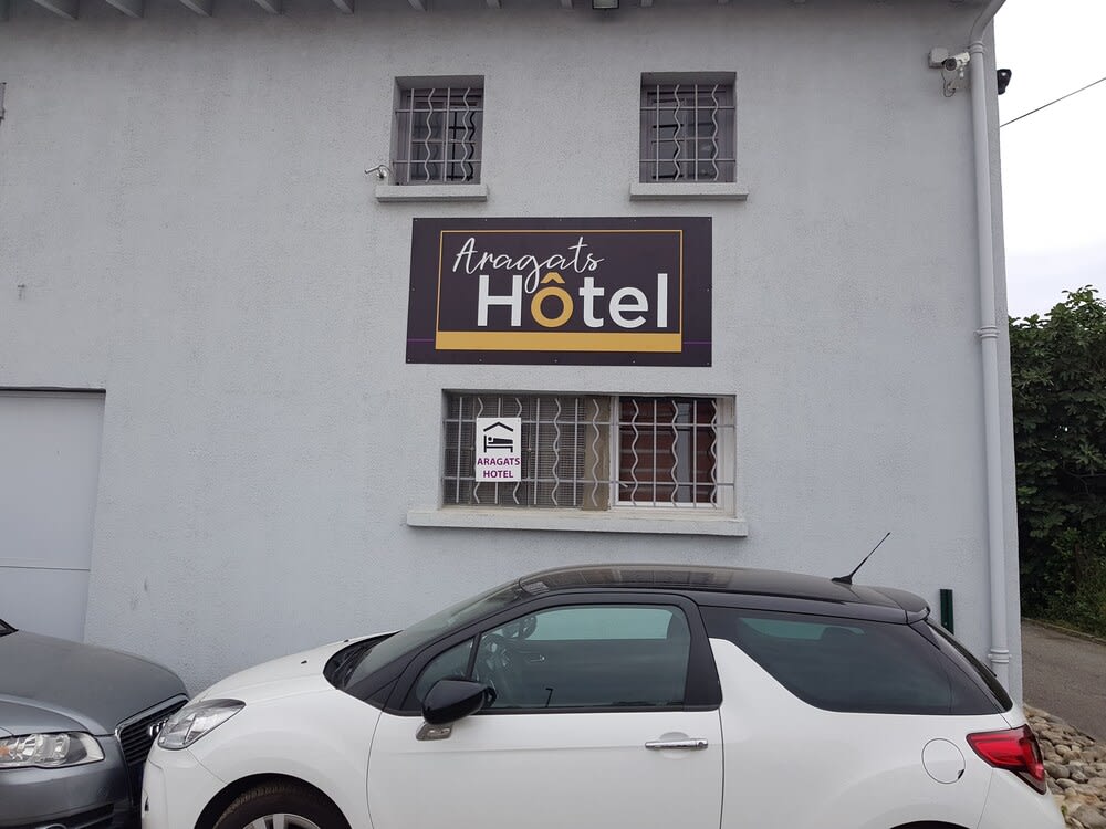 Hotel Aragats 1