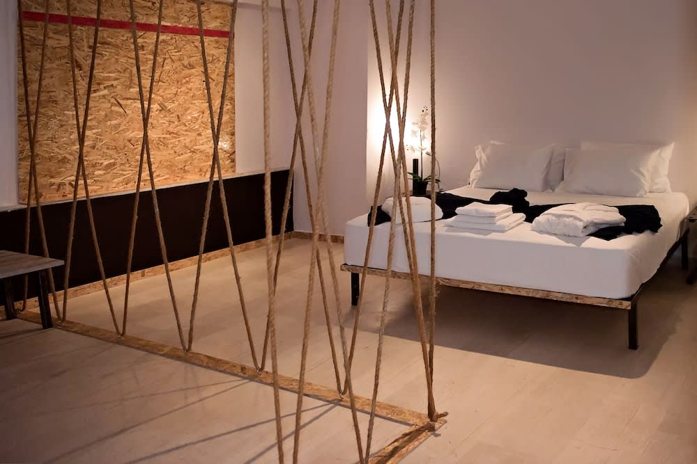 Piraeus Premium Suites 2