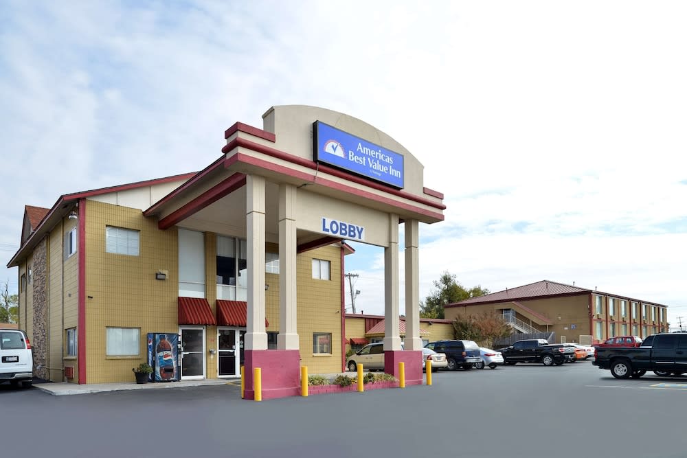 Americas Best Value Inn Tulsa at I-44 1