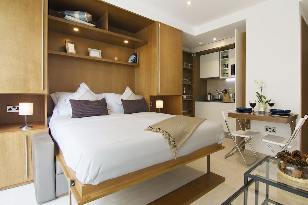 Bentley Holiday Apartments - West One 2