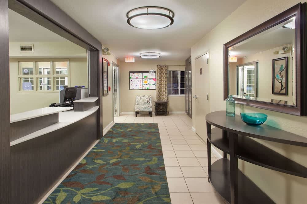 Sonesta Simply Suites Cleveland North Olmsted Airport 2