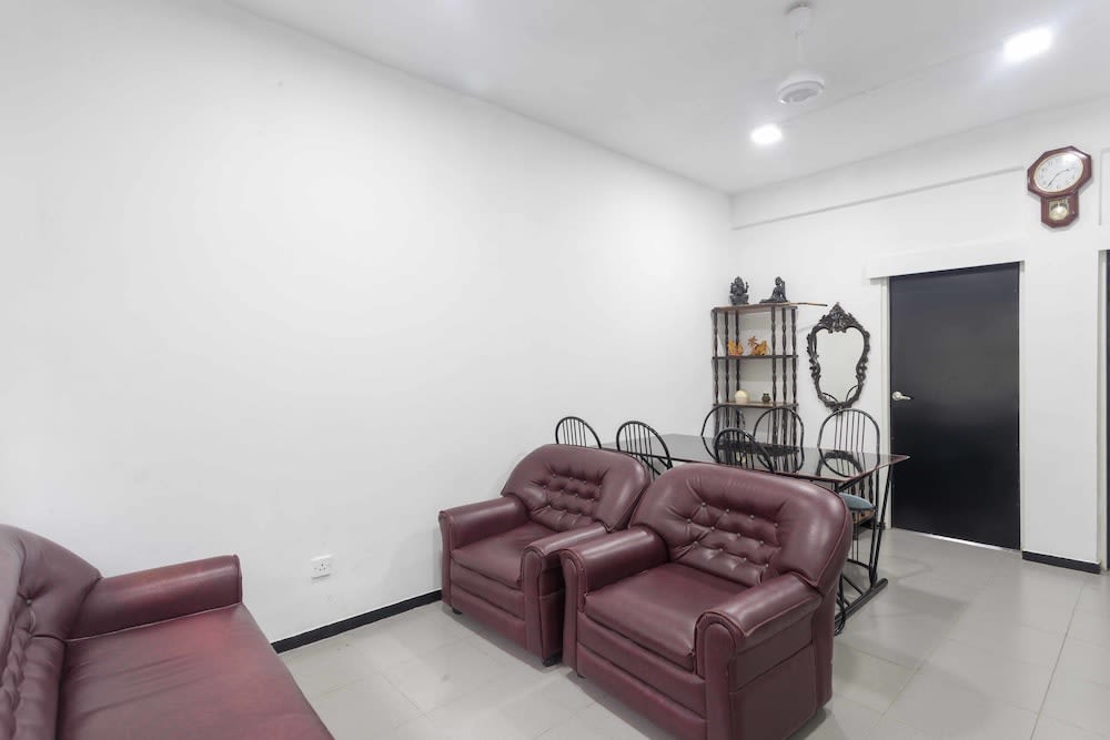 Manning Apartment 1