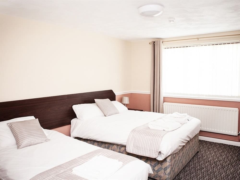 The Crewe Arms Hotel 2