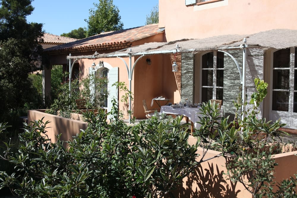 La Bastide De L'aube Chambre d hôtes 1