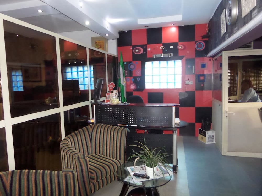 Belfem International Suites 2
