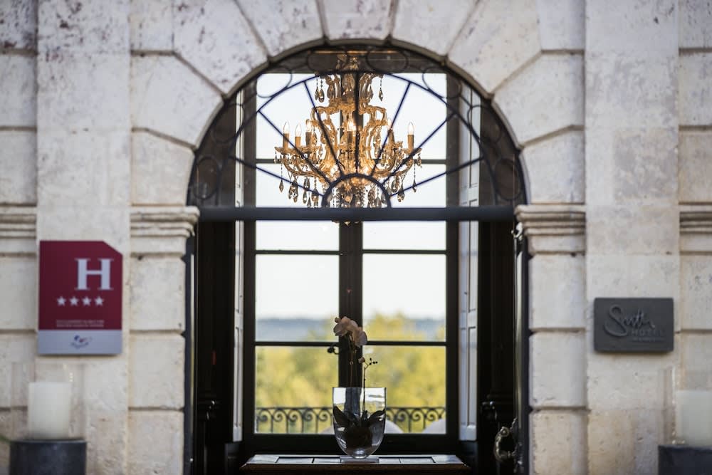 Château Les Merles et ses Villas 4