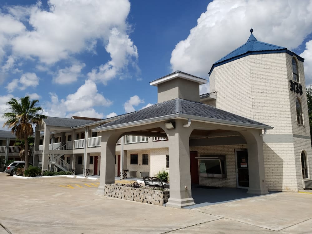 Summit Inn - Houston Medical Center 1