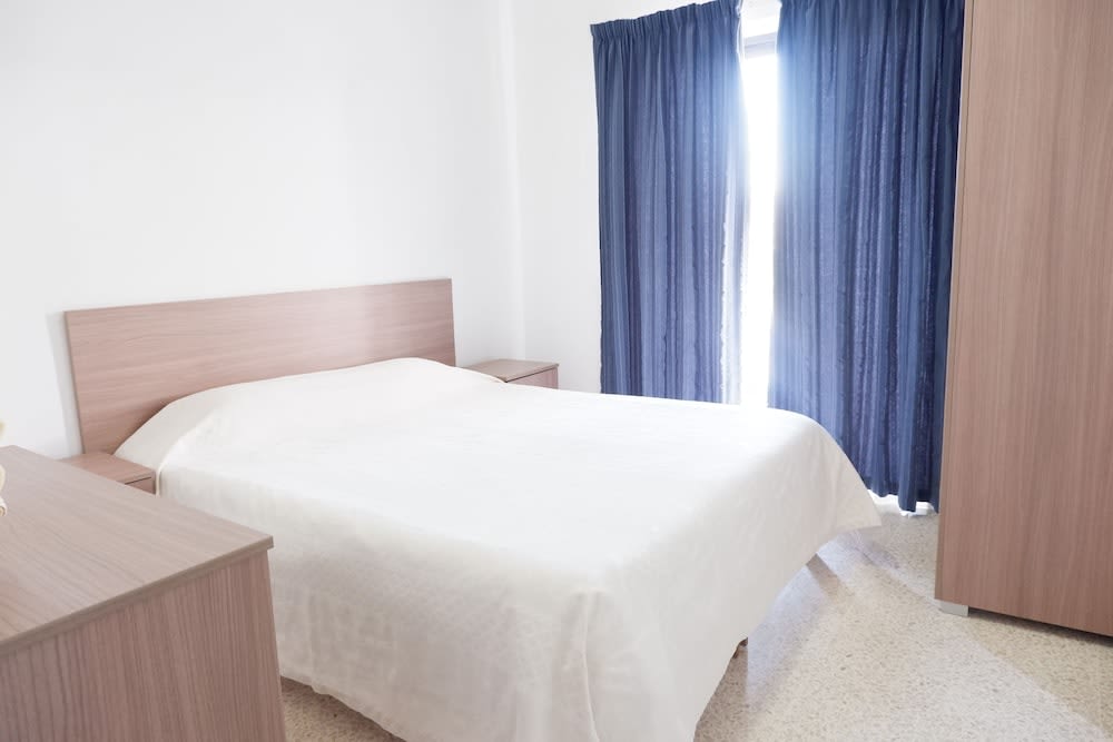 Shamrock Apartments 3