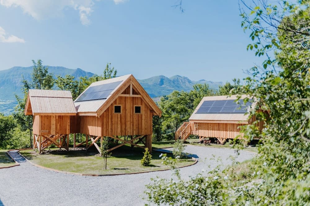 Les cabanes du Dauphiné 1