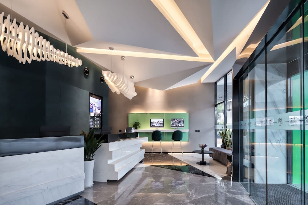 Ibis Styles Hotel Nanjing South Railway Station North Square 2
