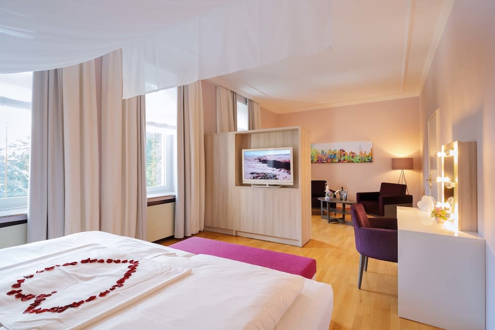 Hotel Haus Delecke 2