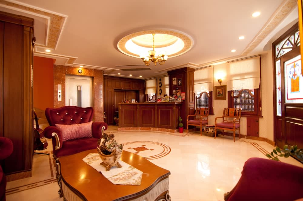 Emine Sultan Hotel 1