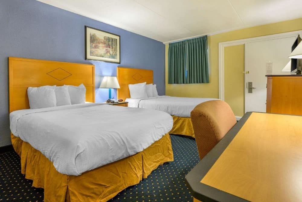 Inn at Lebanon - Hershey & Manheim area 1