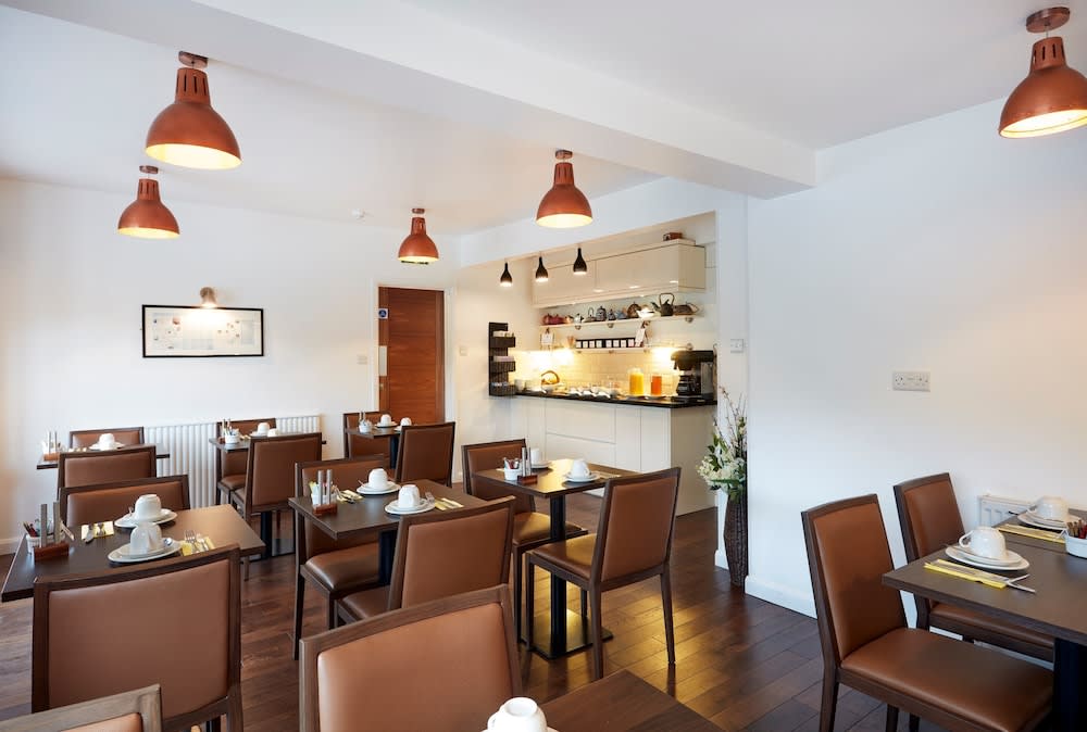 Conifers Guest House 1