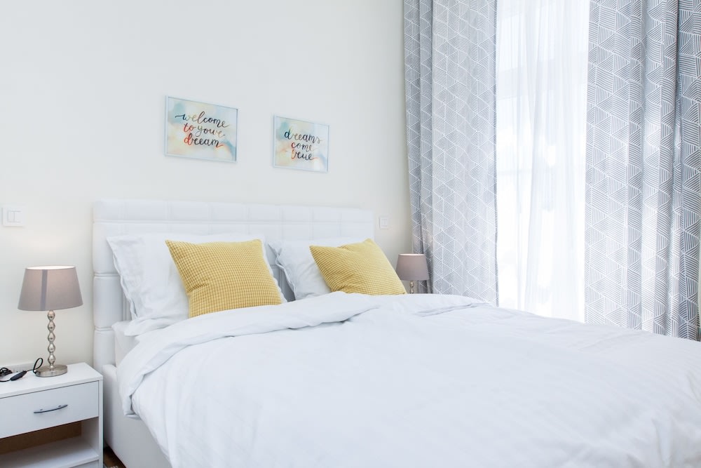Luxury Main Square Apartments 2