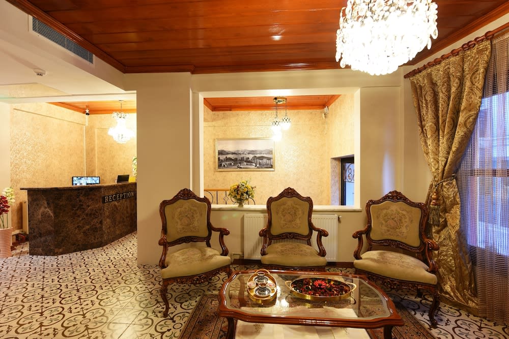 Elyka Hotel 2