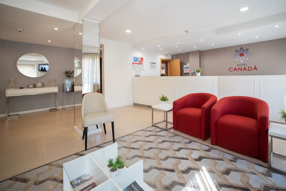 Hotel Canada 2