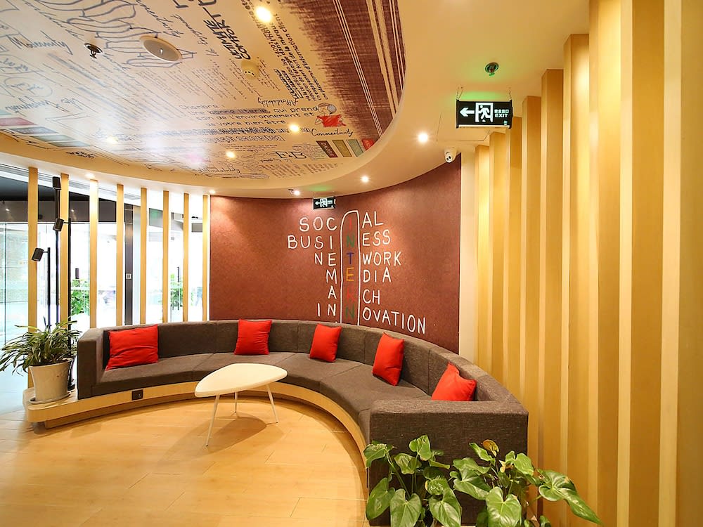 ibis Nanjing Zhonghua 5