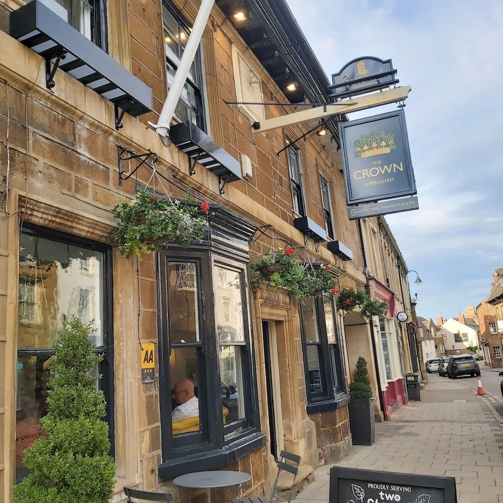 The Crown 1