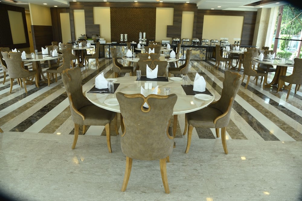 Opulent By Udman Hotels and Resorts 2