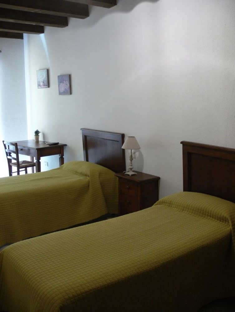 L'Antica Torre Caralis Holiday 2